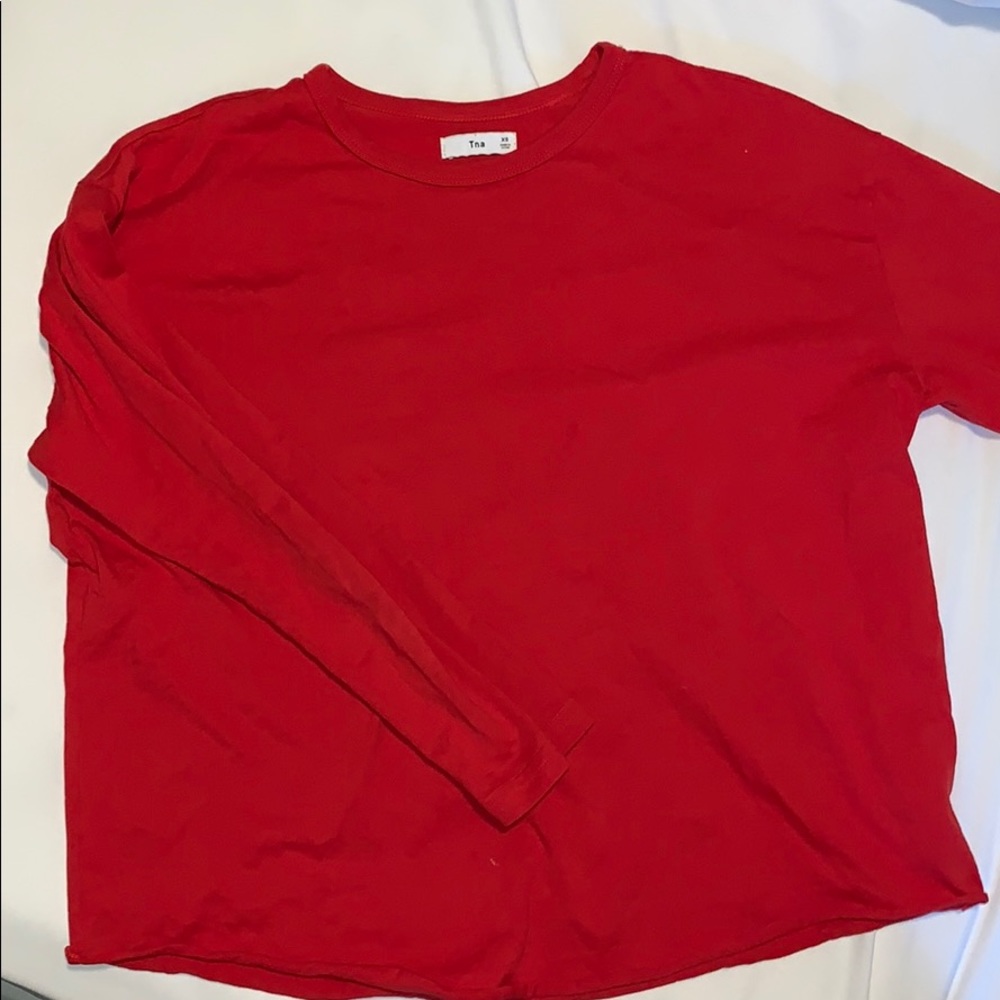 LIKE NEW TNA RED MID SLEEVE